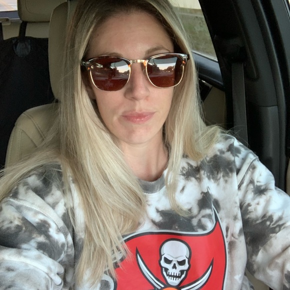 Meet your Posher, Allie - Picture 6 of 7